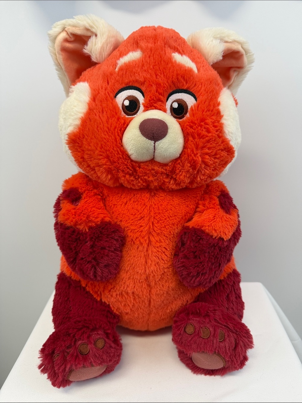 Disney Parks Turning Red Mei Lee Red Panda Plush Stuffed Animal Pixar EUC